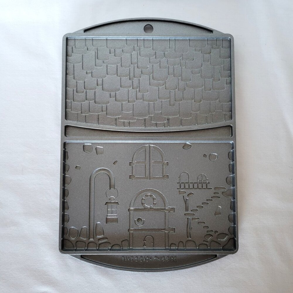 Cast Iron Gingerbread House Mold Double Sided Christmas Holiday
